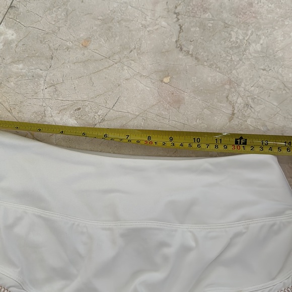 Nike women tennis- golf skort - Picture 6 of 7